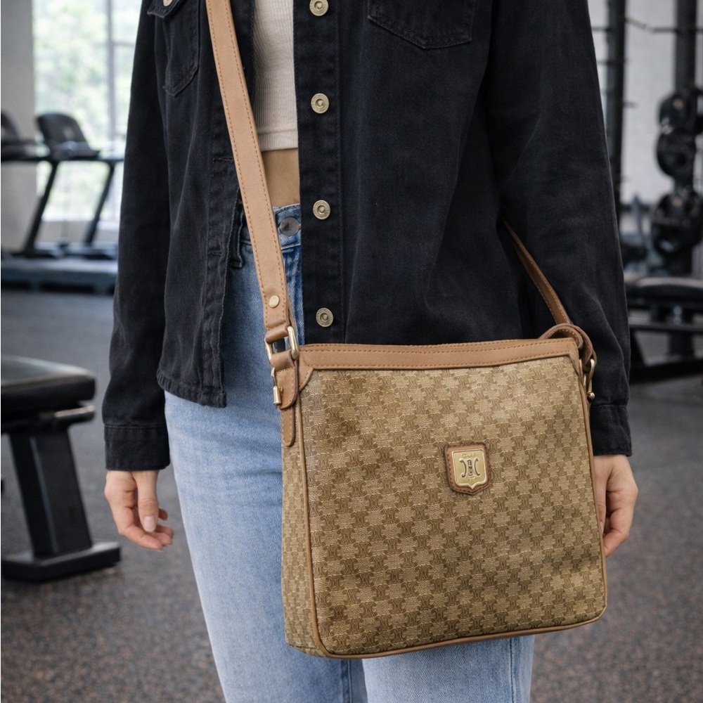 Unhinged cart restock! - Picture 2 of 9